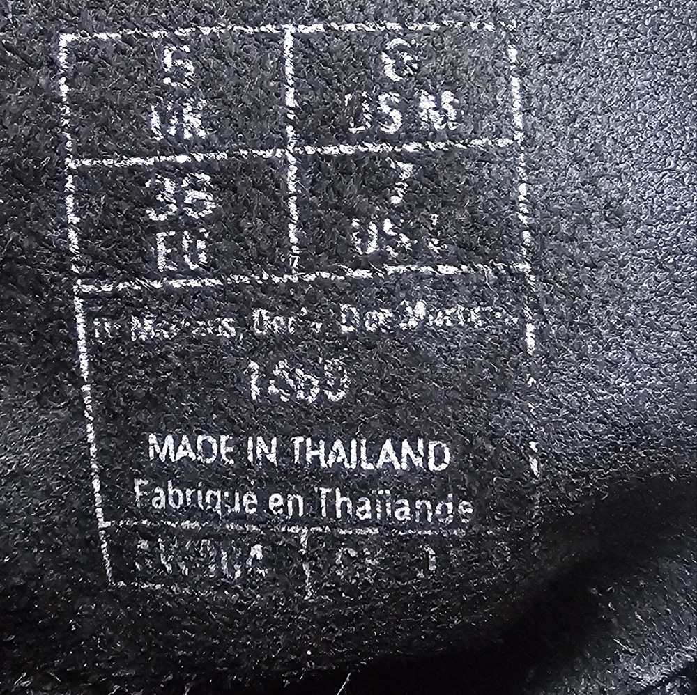 DR MARTENS Patent Leather Black Combat Boots - Picture 6 of 6